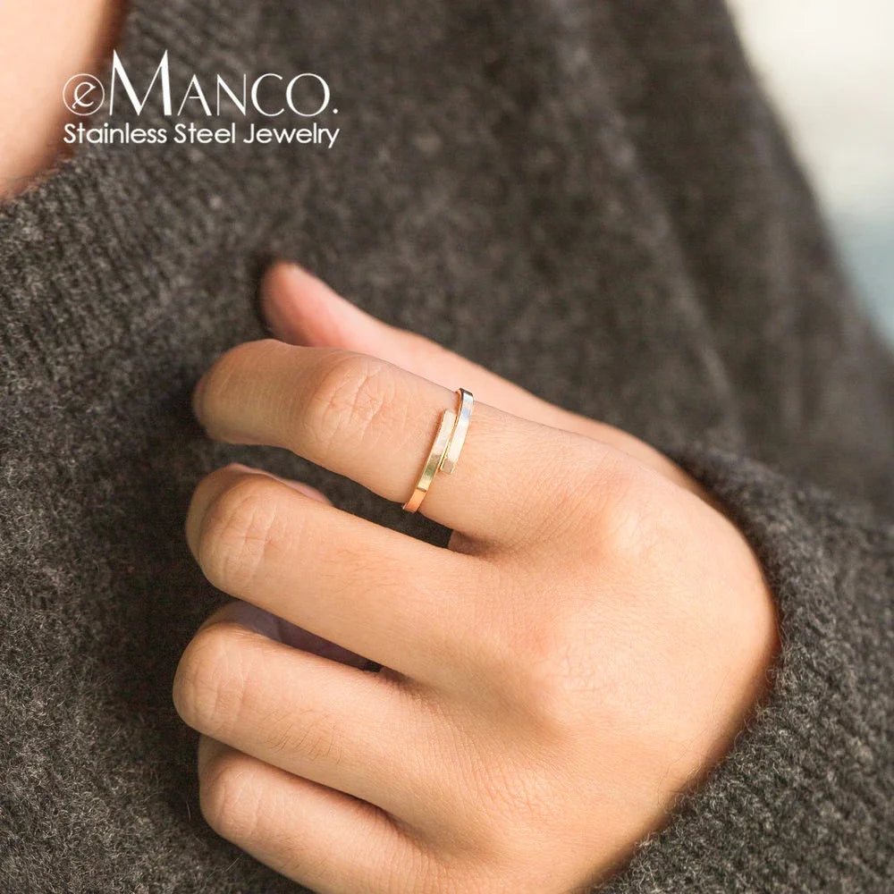 EManco Gold Color Stainless Steel Minimalist Style Geometric Stackable Ring for Dating Social Delicate Fashionable